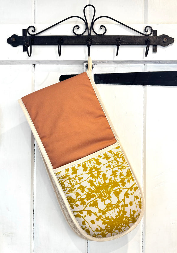 Oven Glove – Clay and Ochre